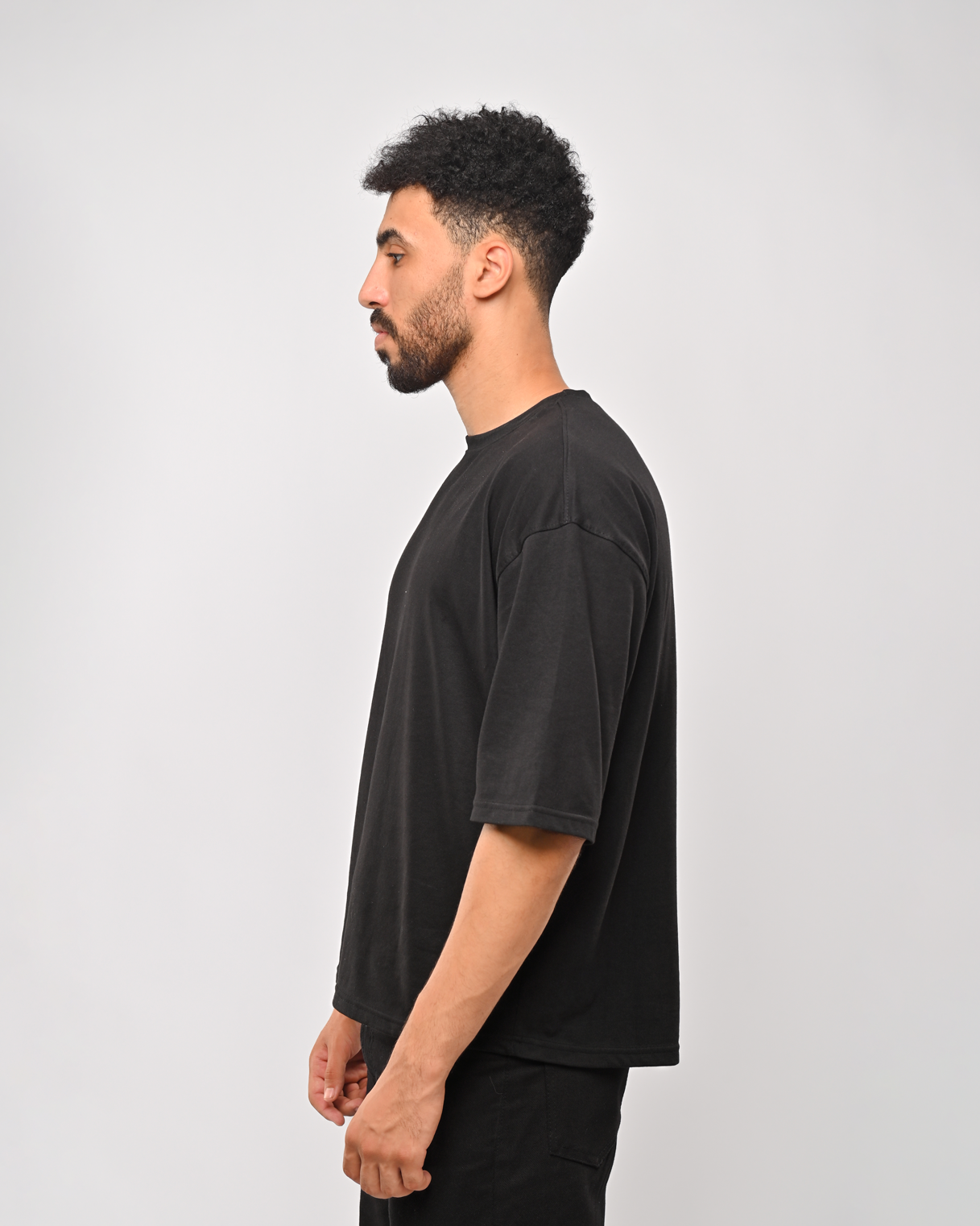 Basic black T-shirt boxy fit