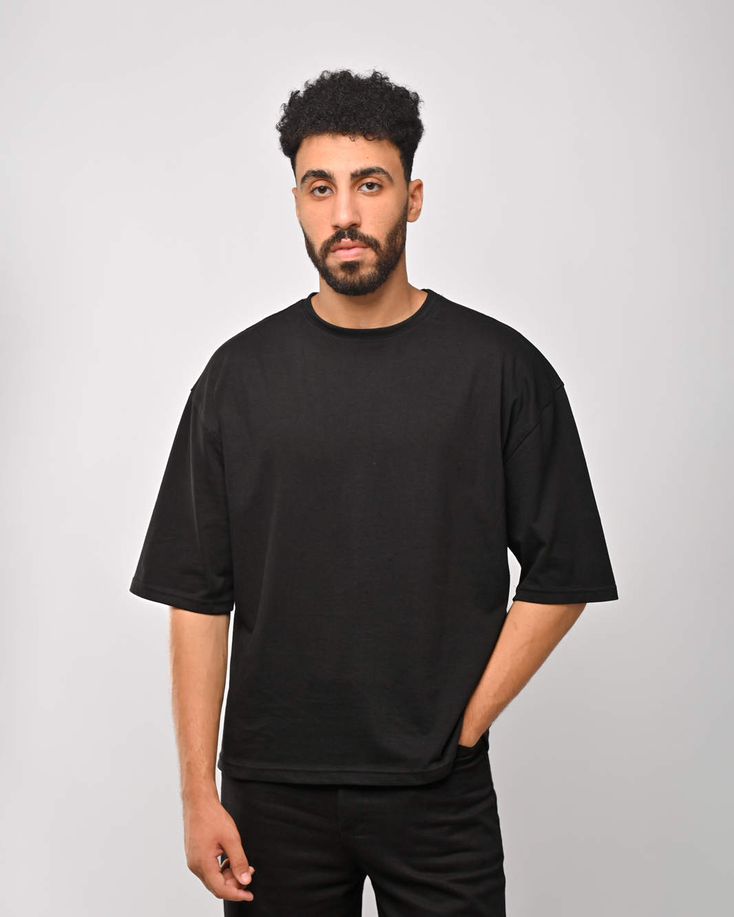 Basic black T-shirt boxy fit