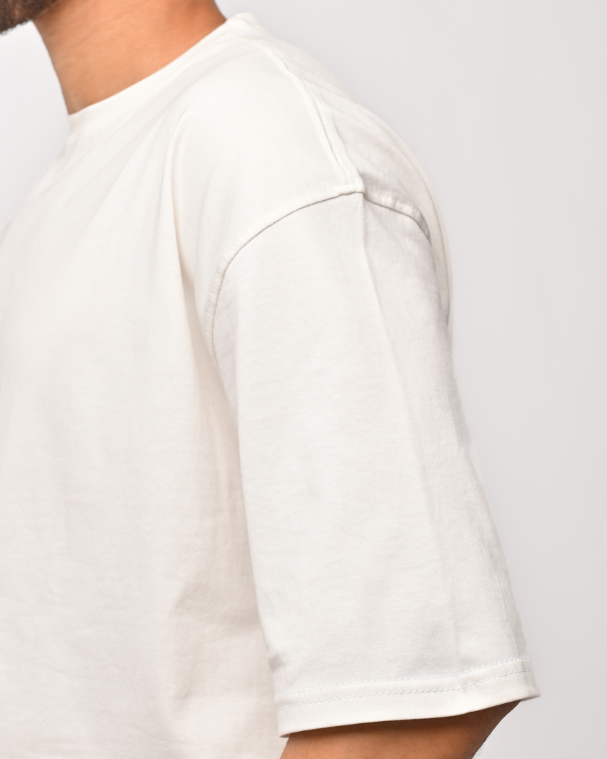 Basic white T-shirt box fit