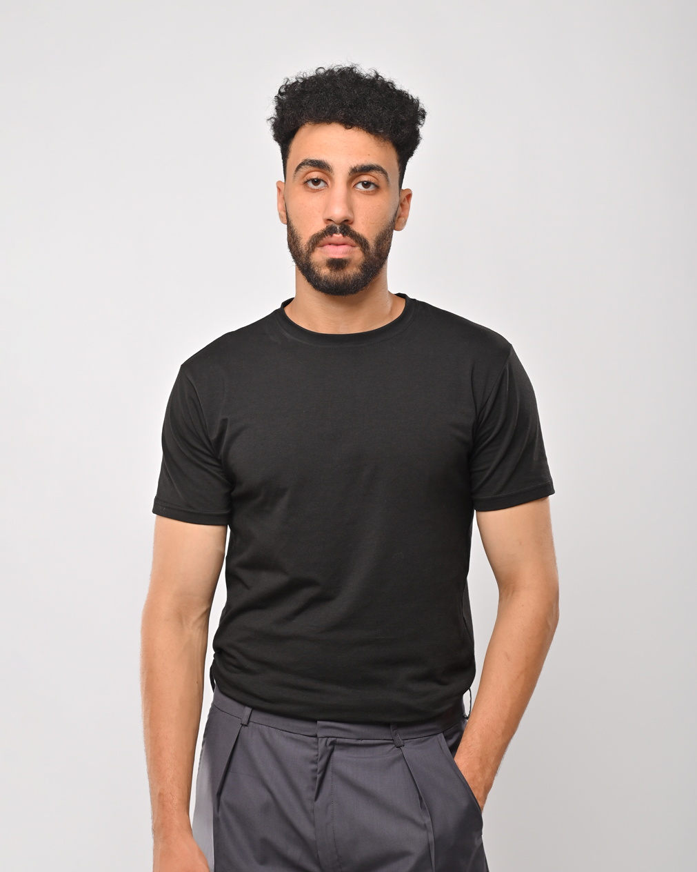 Basic black T-shirt slim fit